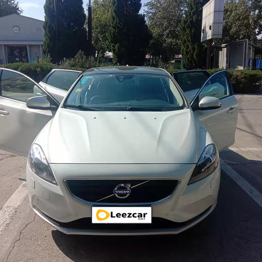 沃尔沃 V40 T4 智雅版 【长租-北京】 商品图1