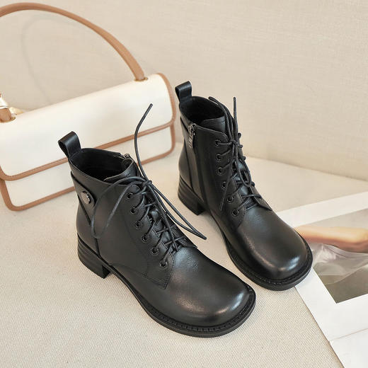 lfgj jeans BP105  牛皮英伦马丁靴大头女短靴新款秋冬百搭女靴 商品图0