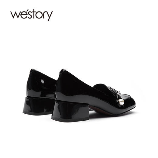 westory2021秋季新款漆皮浅口粗跟皮鞋链条圆头单鞋S21CM71711 商品图3