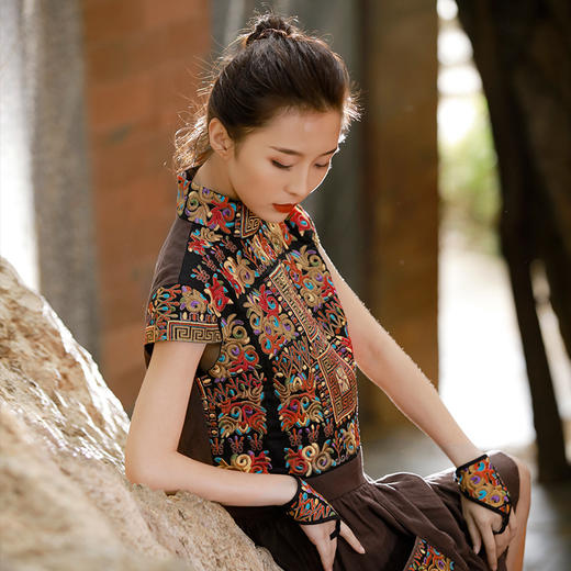 乐舞民族风绣花半指套 / 现货 商品图2