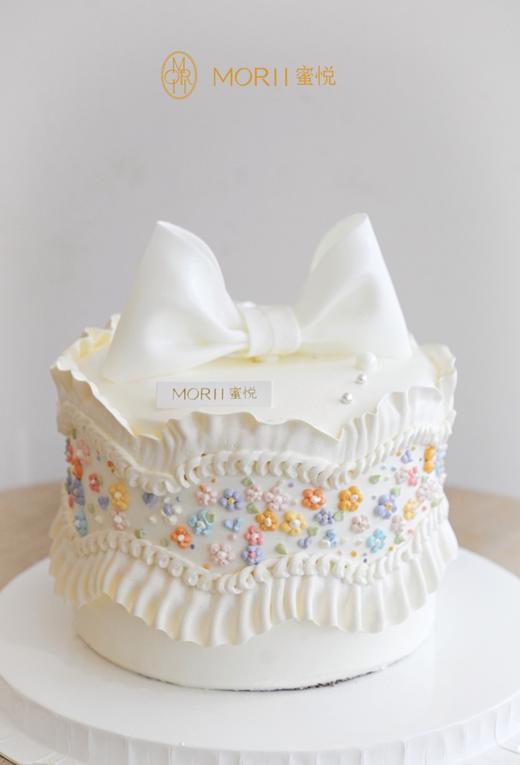 复古裱花蝴蝶结蛋糕（提早3天预定） 商品图0