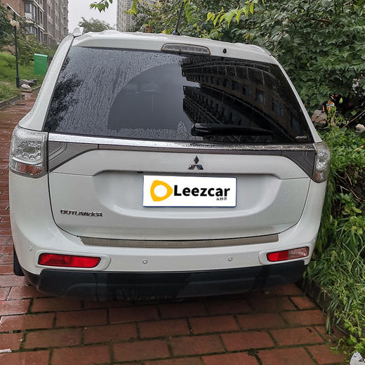 三菱 欧蓝德 2.4L 四驱豪华导航版 5座【长租-北京】 商品图7