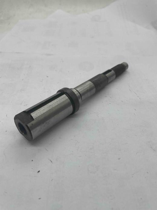 【货号01904】125/133开槽机输出轴开槽机配件开槽机锯片轴 商品图3