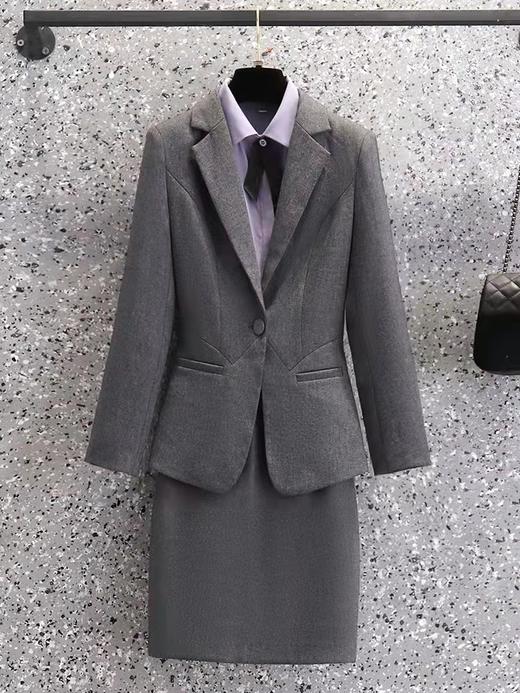 采帛313款女士西服 商品图0