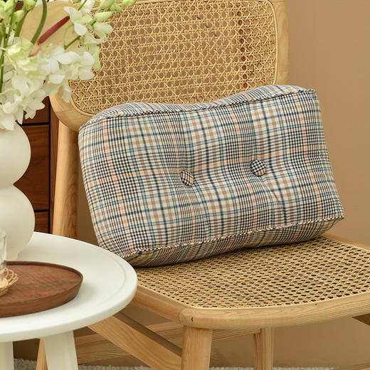 英式格纹三色腰枕沙发护腰靠枕 商品图1