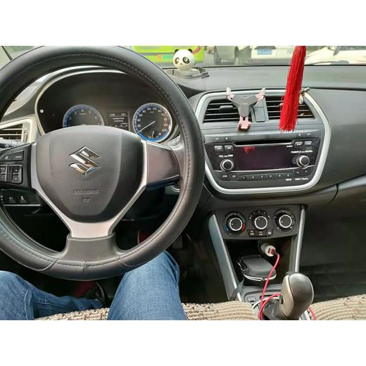 铃木 锋驭 1.6L CVT四驱尊贵型【月租-北京】 商品图3