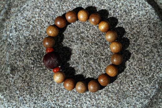 JSNM0032°金丝楠木老料（搭紫檀莲花）10mmx16粒 商品图1