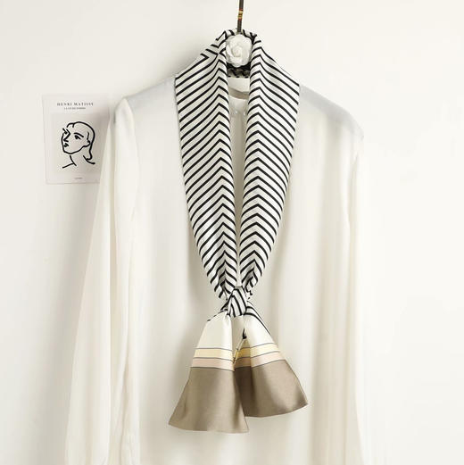 新款长条丝巾韩版佰搭职业装饰小领巾印花绸丝缎围巾 商品图1