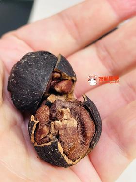 2025特级临安山核桃礼盒  大颗粒，特好剥款 采用人工挑选，颗粒完整，碎果少，很香脆。