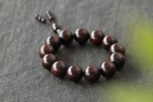 W°XYZT0032高品质印度小叶紫檀1.8cmx13粒 商品图2