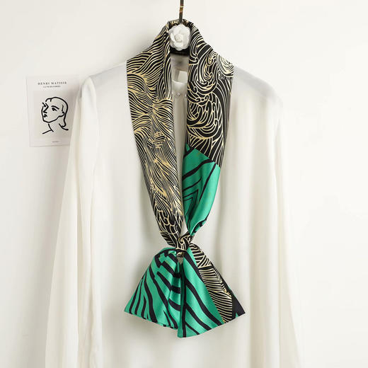 新款长条丝巾韩版佰搭职业装饰小领巾印花绸丝缎围巾 商品图7