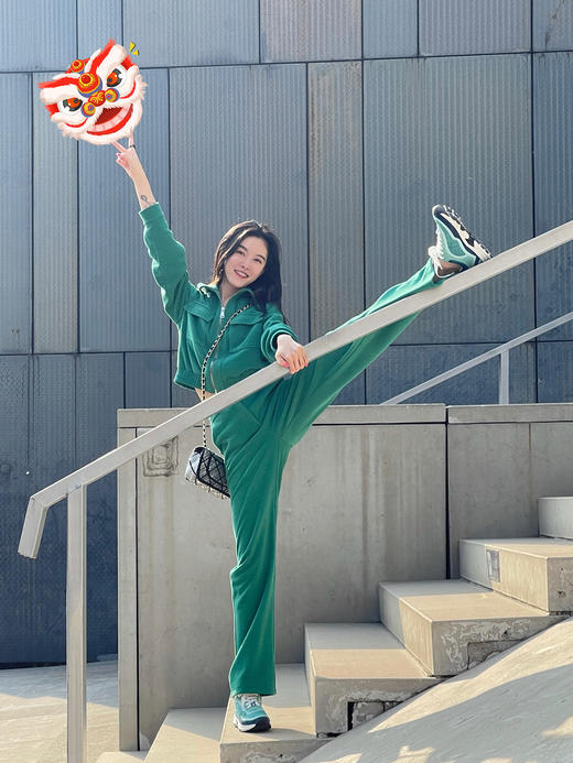 黑标系列 BV绿针织香风高街运动风格套装 商品图2