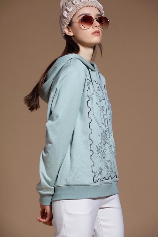 水绿色星云绣花卫衣 商品图3