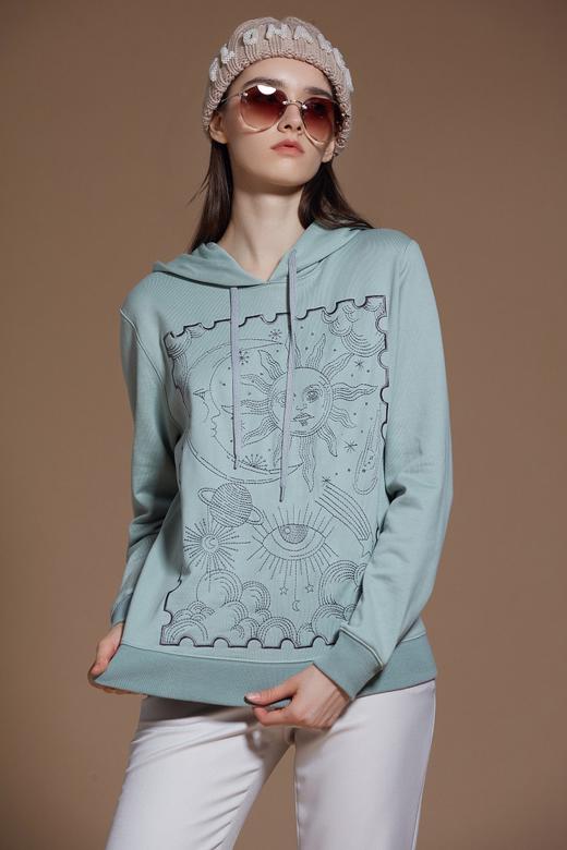 水绿色星云绣花卫衣 商品图1