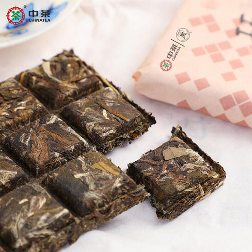 中粮-中茶（福鼎老树白茶）巧白金5701巧克力状便携装180g 商品图4