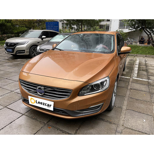 沃尔沃 S60L T5 智驭版【月租-北京】 商品图1