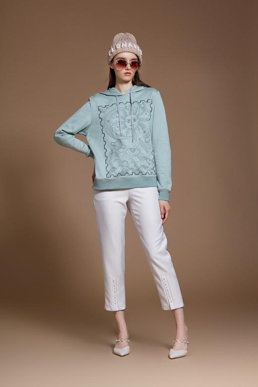 水绿色星云绣花卫衣 商品图4