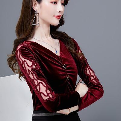 MZ105504 2021年秋季新款韩版V领百搭修身绣花丝绒长袖打底衫女内搭外穿T恤 商品图0