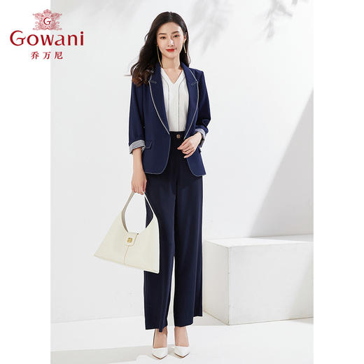 乔万尼新品西装外套修身显瘦收腰干练设计EI3B202 商品图2