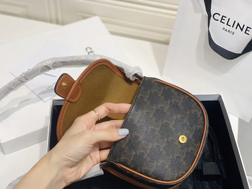 celin 新款马鞍包-老花 商品图1