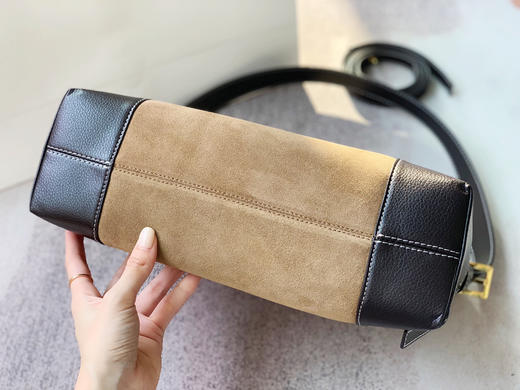 麂皮TOTE 商品图3