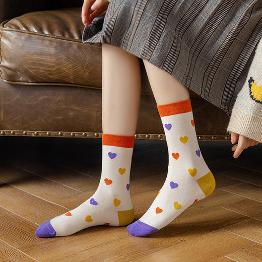 【采用优质新疆棉】秋冬新品日系中筒袜子女学院风可爱兔子长筒袜清新韩版堆堆袜棉袜 商品图2