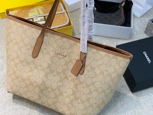 Coac.h 托特-奶茶色 商品图2