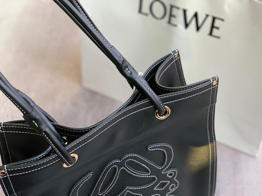 Loew.e 罗威全皮购物袋 商品图3