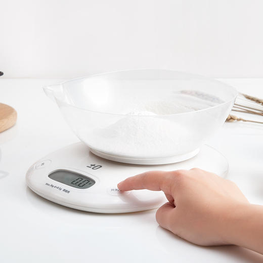 永衡良品(±0)厨房秤家用电子秤蛋糕烘焙称0.1g高精度迷你克秤秤食物秤带盘厨房秤3kg 白色 C1407s 商品图1