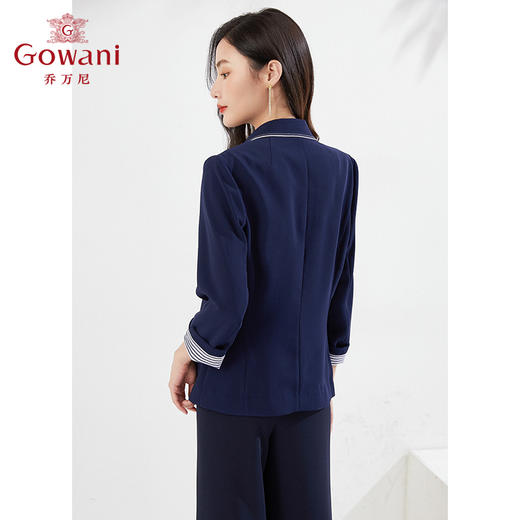 乔万尼新品西装外套修身显瘦收腰干练设计EI3B202 商品图4