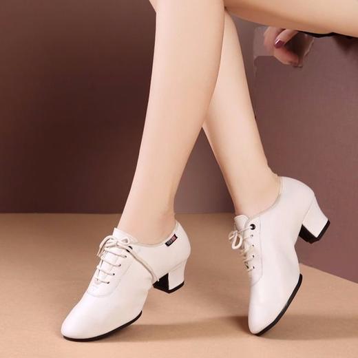 拉丁舞鞋女成人室外跳交谊舞蹈鞋软底中跟广场舞女鞋 商品图6