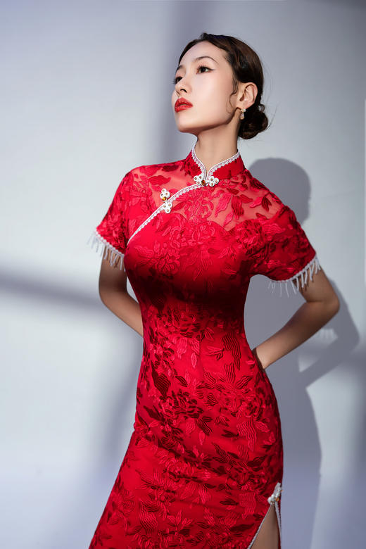 荷言HEYEN 当户理红妆 玫瑰红真丝乔其绣花面料 商品图0