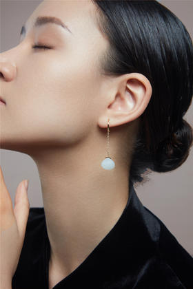 Qinny | 海石佳话｜ 18K金和田白玉贝壳  耳环耳饰