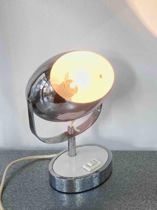 1970s银色太空感眼睛中古小台灯 商品图9