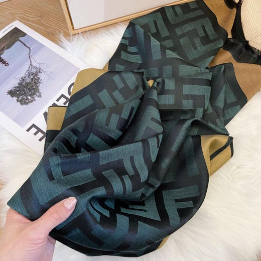 F迪家-提花双面丝光棉围巾-会员6折 商品图3