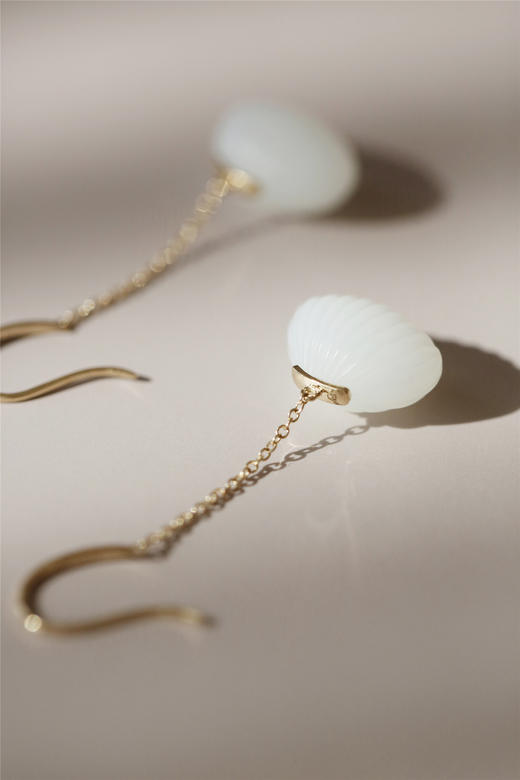 Qinny | 海石佳话｜ 18K金和田白玉贝壳  耳环耳饰 商品图7