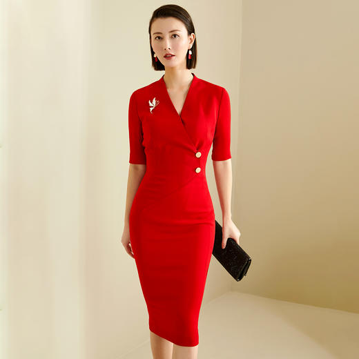颈袖添香-连衣裙-“职场拼命红”系列 JG383063T1X5颈袖添香新款时尚气质V领修身包臀职场装五分袖连衣裙女 商品图3