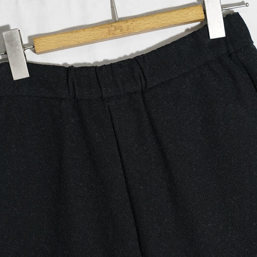 VIVIAN LIU D2157501 2021秋女装新款松紧腰哈伦休闲针织九分裤 商品图2