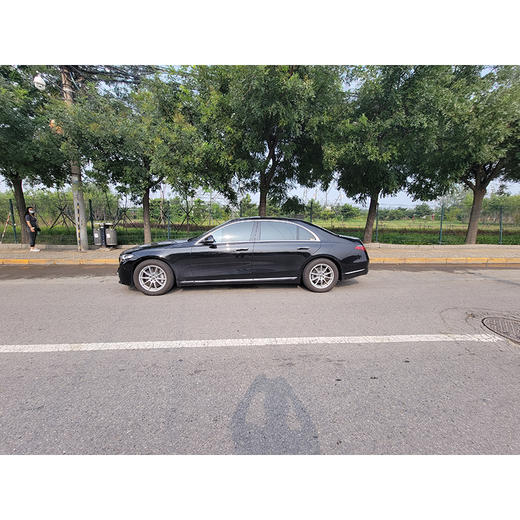 奔驰 S级 改款 S400L 商务型【长租-北京】 商品图4