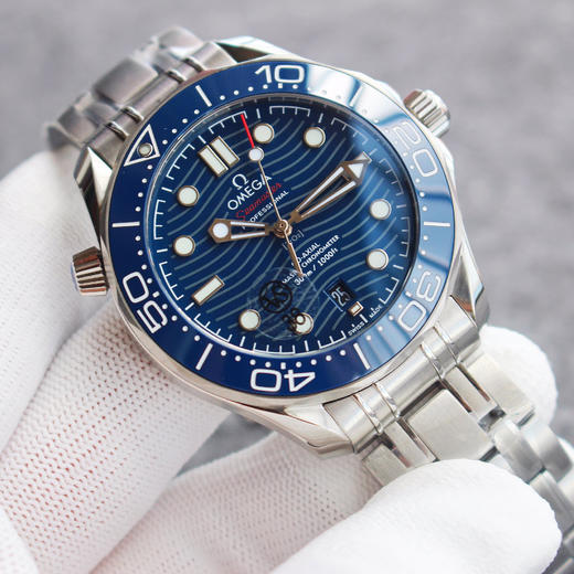 VS欧米茄海马300米系列“蓝色盘”
表盘尺寸：表径42mm、厚度13.5mm
机芯：改8800一体全自动机械机芯 商品图2