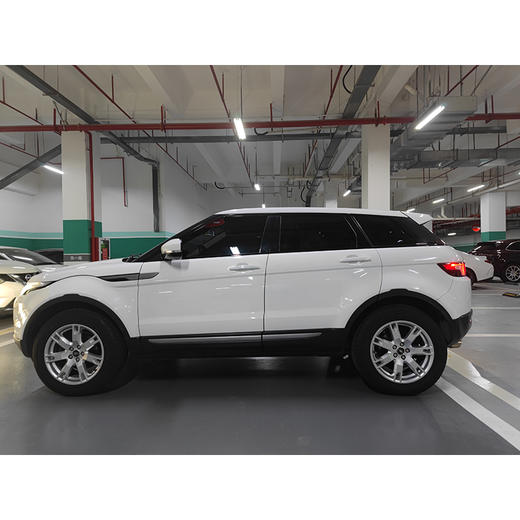 路虎 揽胜极光 2.0T 5门耀真版【月租-深圳】 商品图2