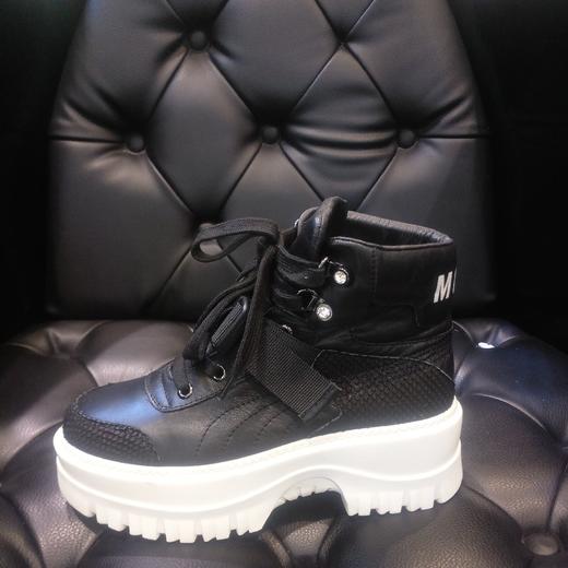 LFGJ  5908 时尚全皮厚底高帮女鞋 商品图1