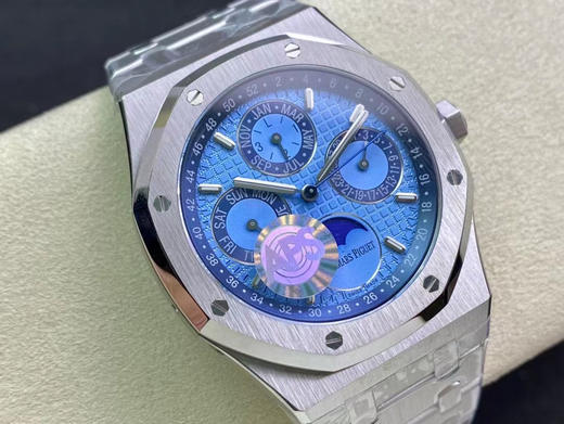 APS新品 爱彼 26574 皇家橡树系列在“Grande Tapisserie”大格纹装饰表盘上，日期、星期、月份、月相，和四个眼睛的位置与原装同步 商品图11