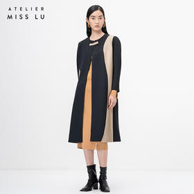 【橄榄枝】砂岩驼不规则曲线拼皮廓形外套/0000757A