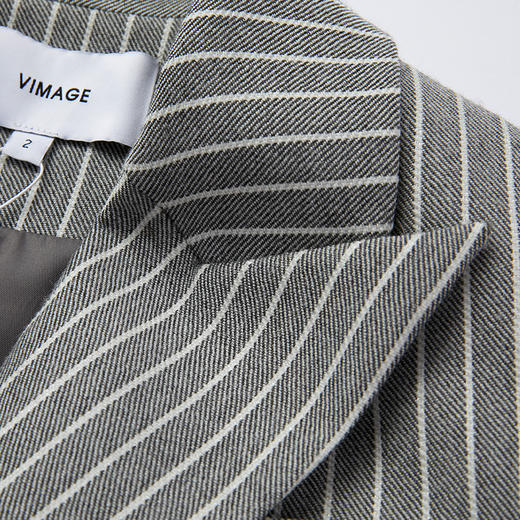 VIMAGE纬漫纪秋冬新款条纹修身女士西装短款外套V1603224 商品图6