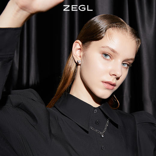 ZEGL爱心耳钉女2023年新款潮耳环高级感轻奢冷淡风925银针耳饰品 商品图2