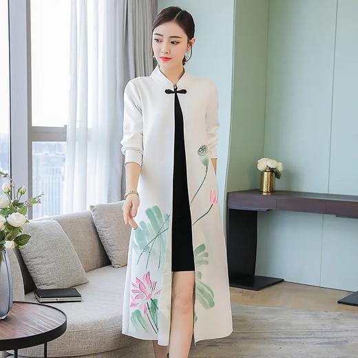 HT-XYX8151新款复古优雅气质修身立领盘扣长袖中长款手绘印花外套 商品图2