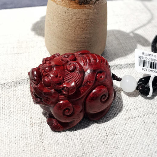 貔貅挂件 小叶紫檀 商品图2