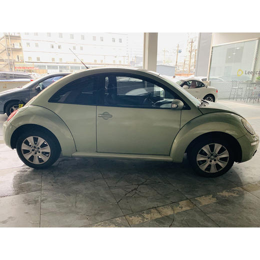 大众 甲壳虫 2.0 AT 标配版【长租-北京】 商品图3