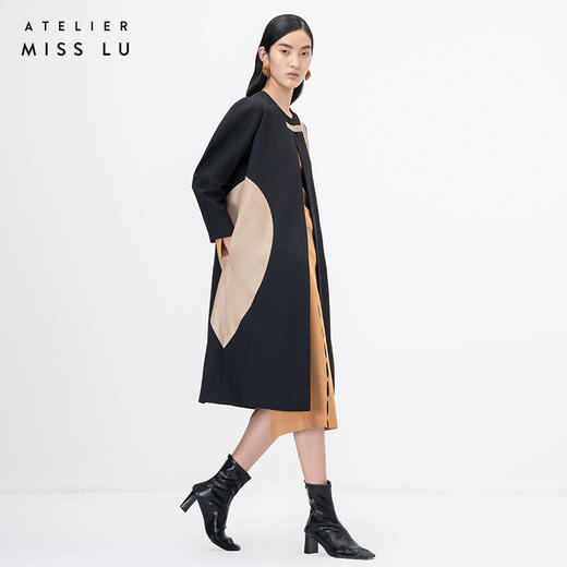 【橄榄枝】砂岩驼不规则曲线拼皮廓形外套/0000757A 商品图1